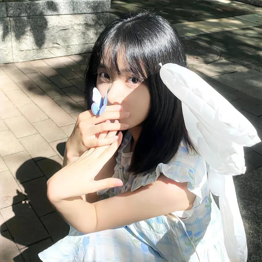 脸庞